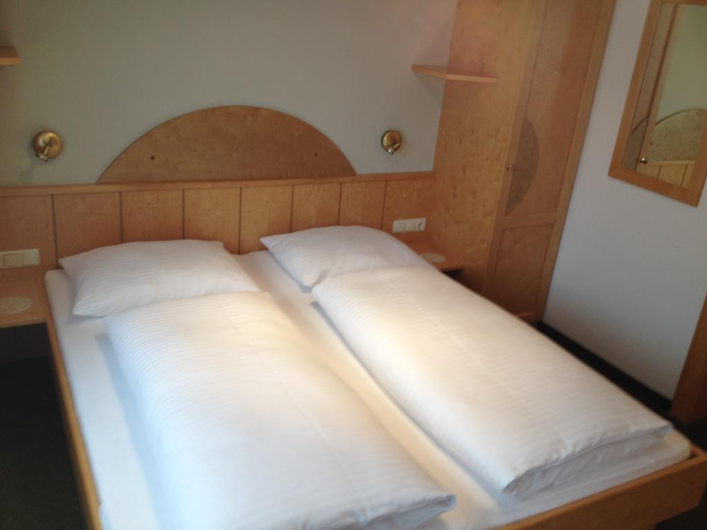 Apartpension Kappacher Kaprun Szoba fotó